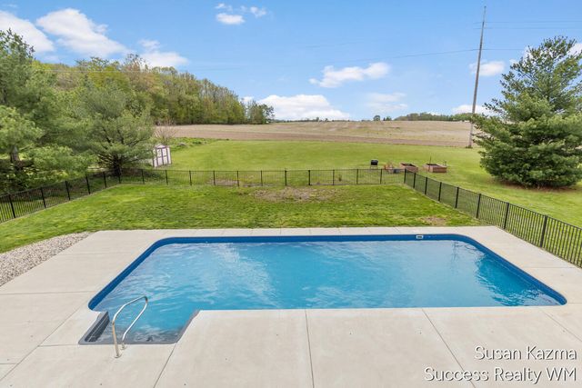 88 Summerwyn Drive, Caledonia, MI 49316