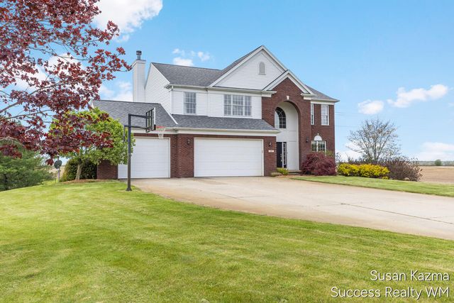 88 Summerwyn Drive, Caledonia, MI 49316