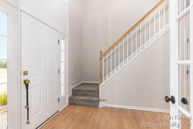 88 Summerwyn Drive, Caledonia, MI 49316
