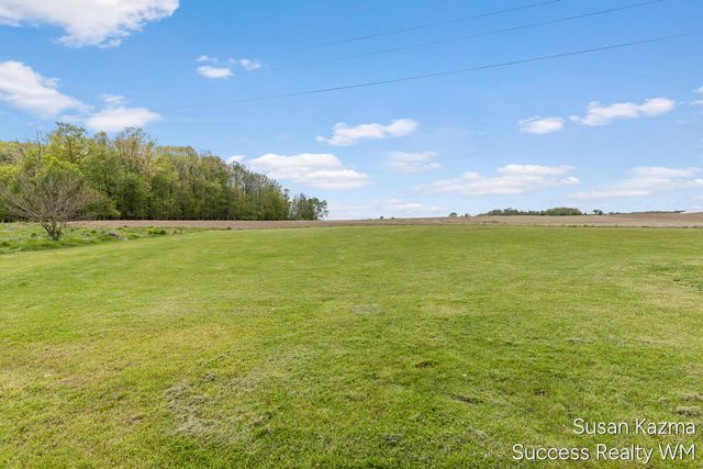 88 Summerwyn Drive, Caledonia, MI 49316