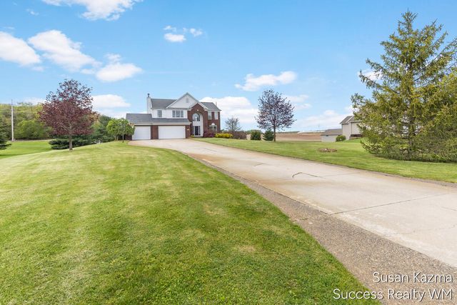 88 Summerwyn Drive, Caledonia, MI 49316