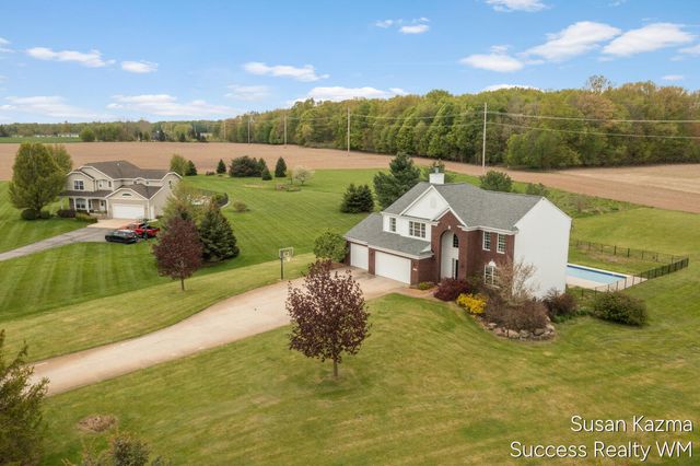 88 Summerwyn Drive, Caledonia, MI 49316