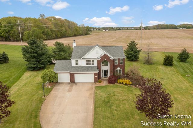 88 Summerwyn Drive, Caledonia, MI 49316