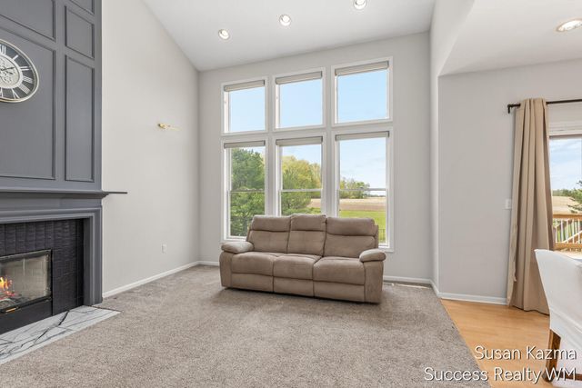 88 Summerwyn Drive, Caledonia, MI 49316