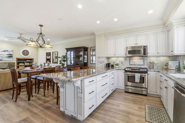 106 Younger Way D, Santa Cruz, CA 95060