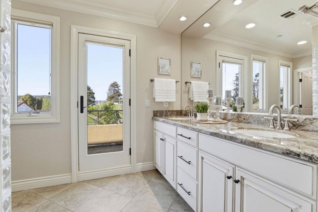 106 Younger Way D, Santa Cruz, CA 95060