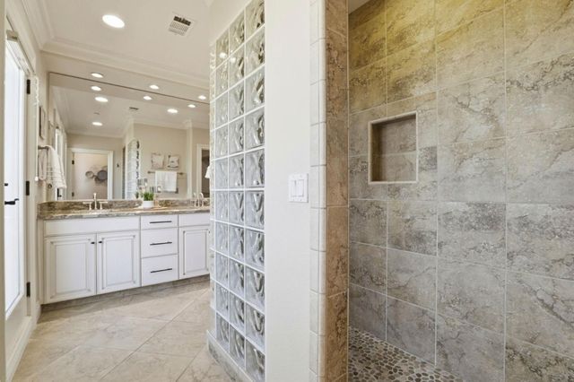 106 Younger Way D, Santa Cruz, CA 95060