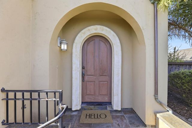 106 Younger Way D, Santa Cruz, CA 95060