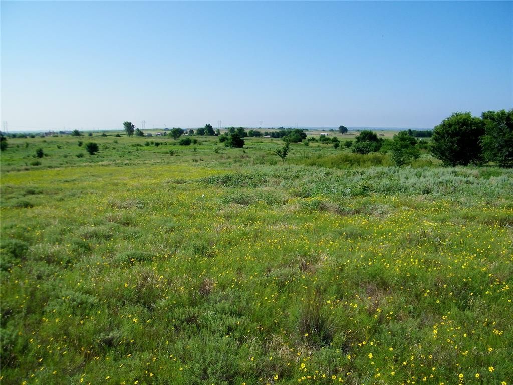 Image 15 of property listing at County Street 2700, Cyril, OK 73029