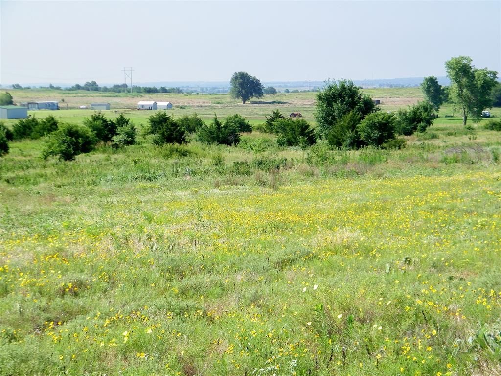 Image 23 of property listing at County Street 2700, Cyril, OK 73029