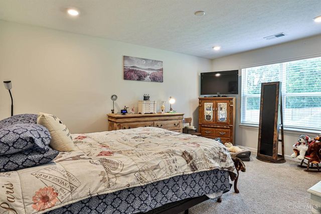 110 River Heights Drive, New Richmond, OH 45157