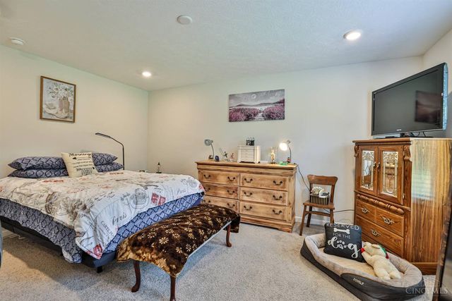 110 River Heights Drive, New Richmond, OH 45157