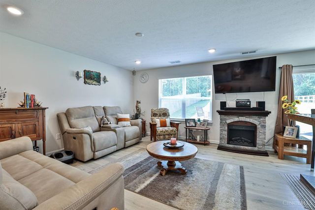 110 River Heights Drive, New Richmond, OH 45157