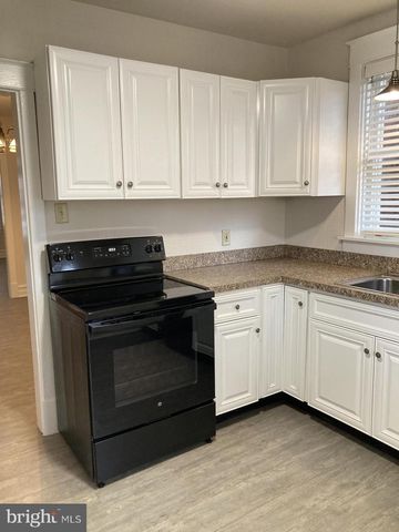 615 WEST END AVE, Lancaster, PA 17603