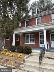 615 WEST END AVE, Lancaster, PA 17603