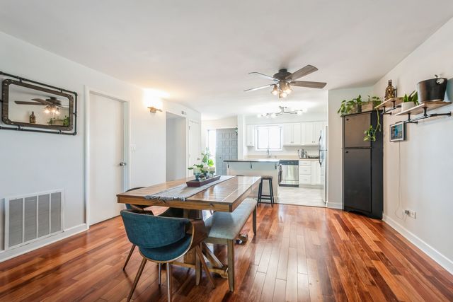 6221 N Niagara Avenue 507, Chicago, IL 60631