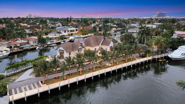 400 Mola Avenue, Fort Lauderdale, FL 33301