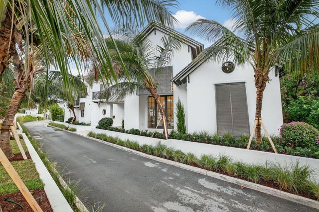 400 Mola Avenue, Fort Lauderdale, FL 33301
