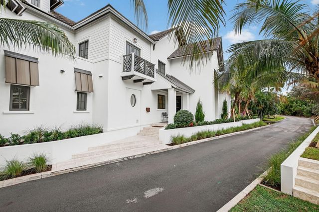 400 Mola Avenue, Fort Lauderdale, FL 33301