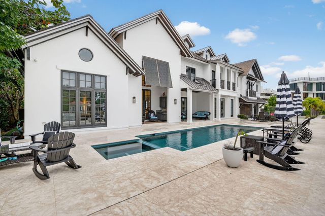 400 Mola Avenue, Fort Lauderdale, FL 33301