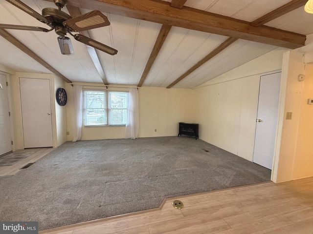 36 MEADOW RUN PL, Harrisburg, PA 17112