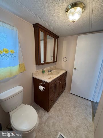 36 MEADOW RUN PL, Harrisburg, PA 17112