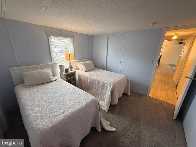 36 MEADOW RUN PL, Harrisburg, PA 17112