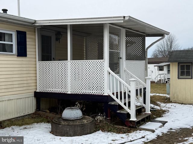 36 MEADOW RUN PL, Harrisburg, PA 17112