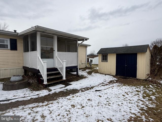 36 MEADOW RUN PL, Harrisburg, PA 17112