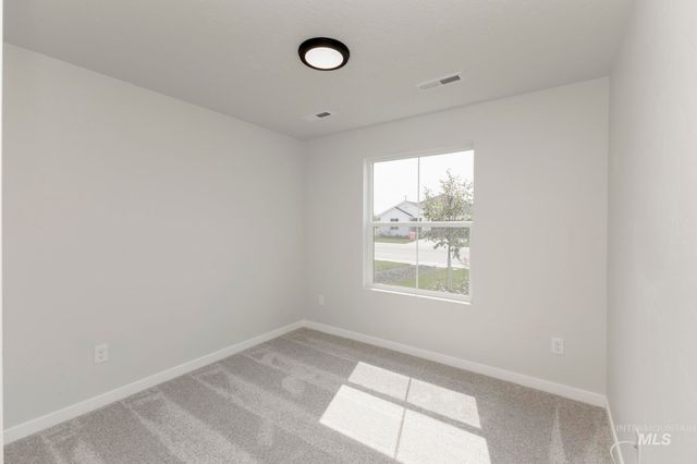 3763 E Syracuse St, Nampa, ID 83686