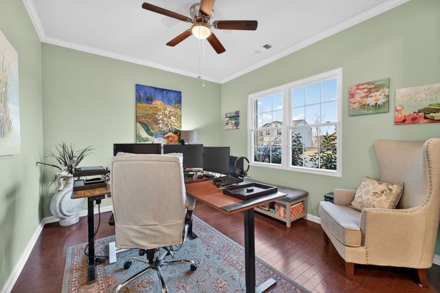 515 Rock Island Way, Lebanon, TN 37087