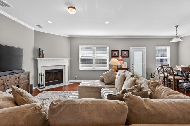 515 Rock Island Way, Lebanon, TN 37087