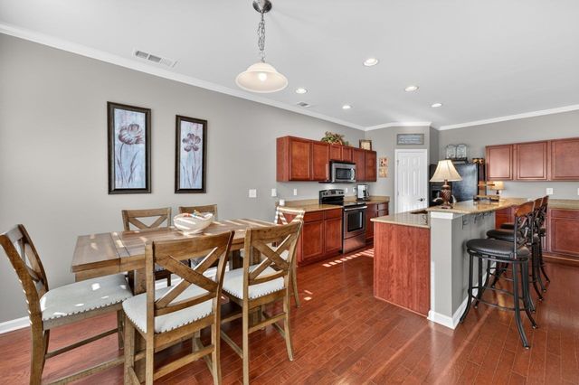 515 Rock Island Way, Lebanon, TN 37087