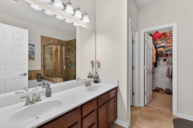 515 Rock Island Way, Lebanon, TN 37087