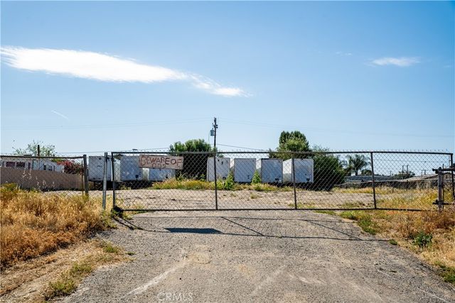 22985 Markham, Perris, CA 92570