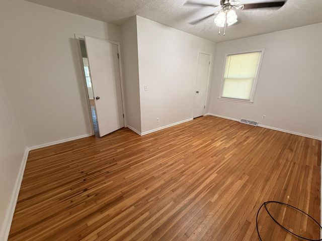1439 N Community Dr., Derby, KS 67037