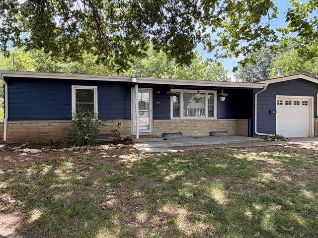 1439 N Community Dr., Derby, KS 67037