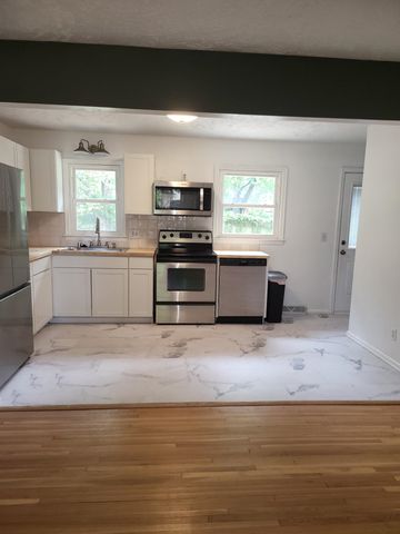 1439 N Community Dr., Derby, KS 67037