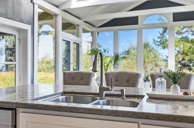 31 S Circle Dr, Santa Cruz, CA 95060