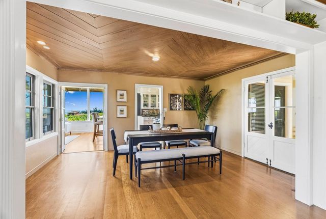 31 S Circle Dr, Santa Cruz, CA 95060