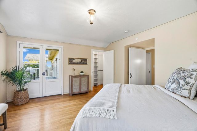 31 S Circle Dr, Santa Cruz, CA 95060