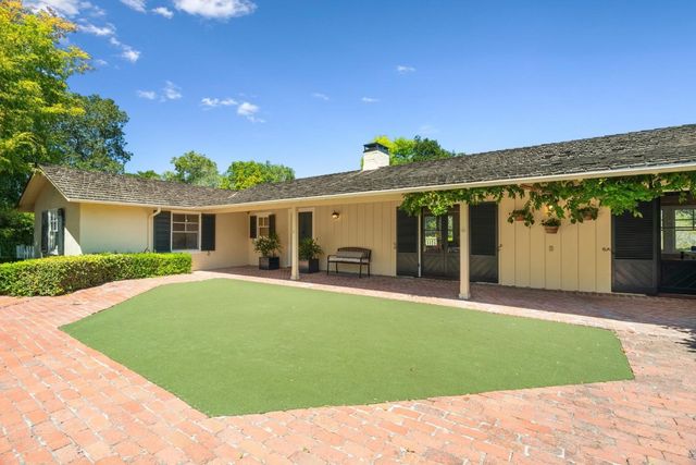 31 S Circle Dr, Santa Cruz, CA 95060