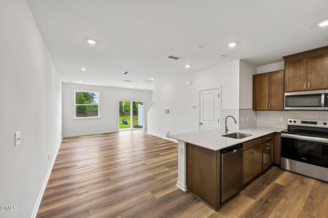 2020 Oakdale Drive, Durham, NC 27703