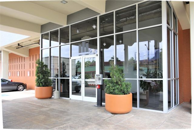 230 W Alabama 804, Houston, TX 77006