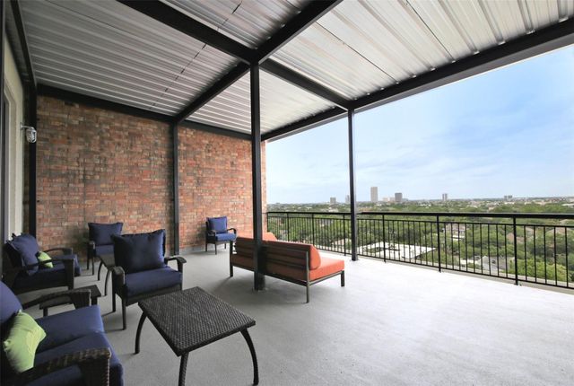 230 W Alabama 804, Houston, TX 77006