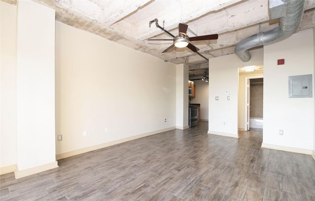 230 W Alabama 804, Houston, TX 77006