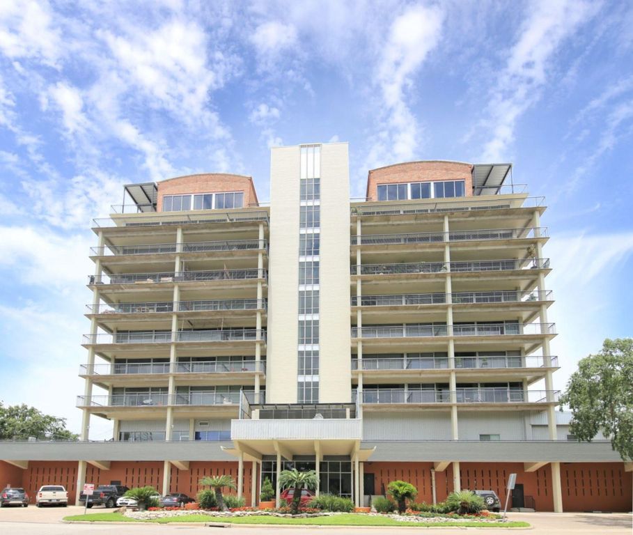 230 W Alabama 804, Houston, TX 77006