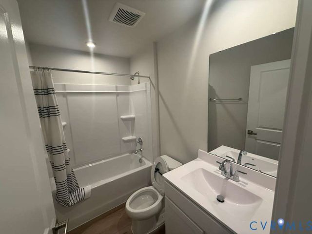 509 portal Cir Unit#B, Sandston, VA 23150