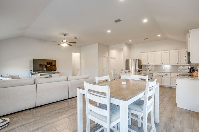 5828 Utopia Drive, Fort Worth, TX 76179