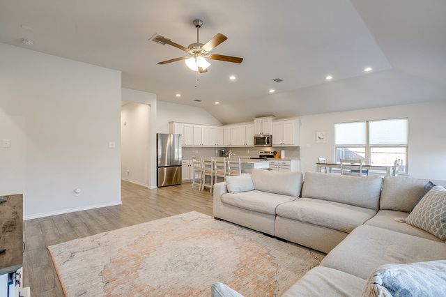 5828 Utopia Drive, Fort Worth, TX 76179